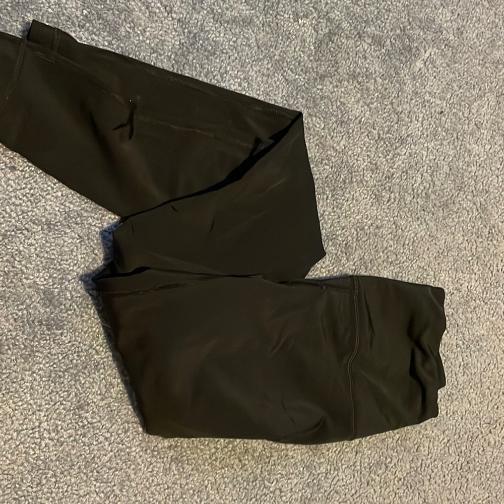 Super cute and comfortable ! Perfect for working out !
